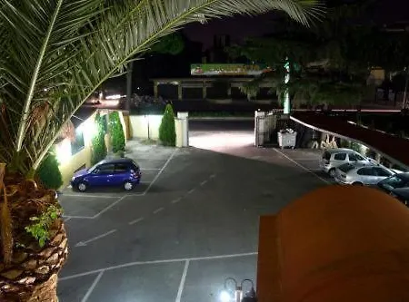 Meridiano ホテル 3*